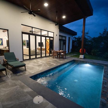 Modern Villa Overlooking Macal River Valley Benque Viejo del Carmen Buitenkant foto